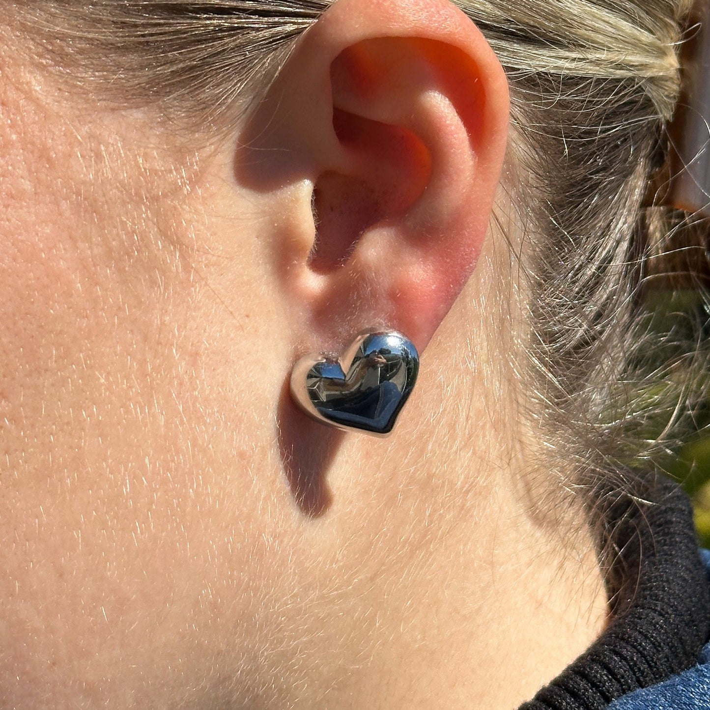 Neve Heart Earrings